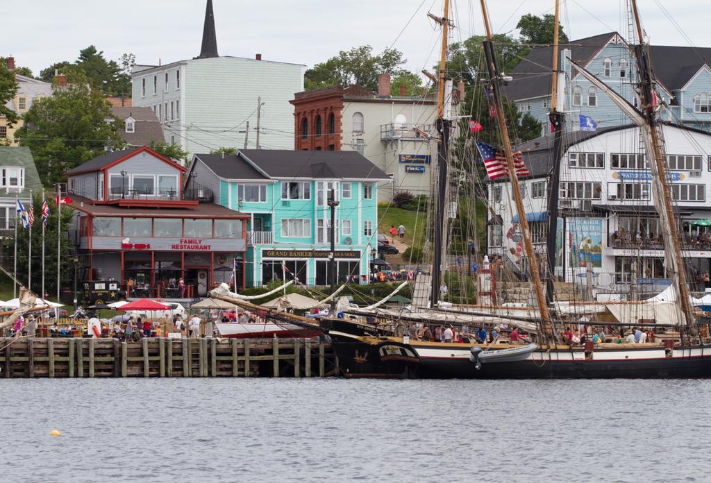 Brigantine Inn Lunenburg Eksteriør billede